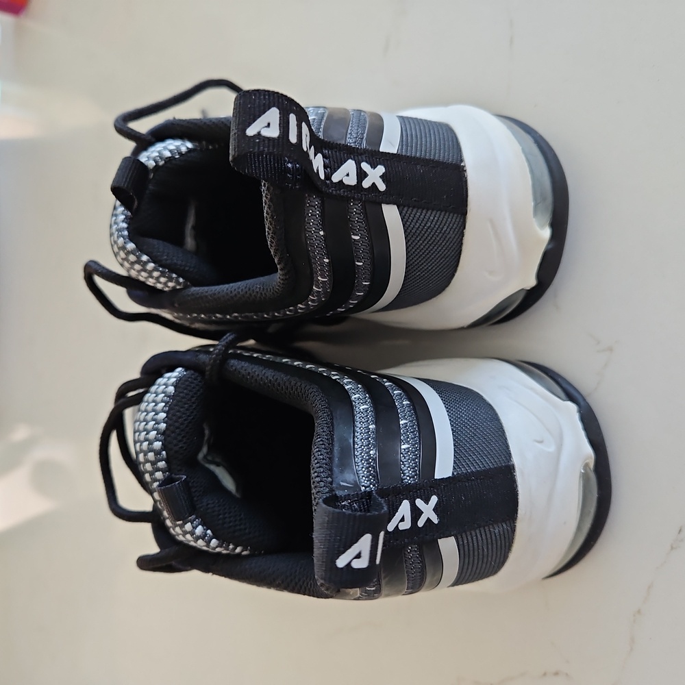 Nike AirMax 97- Size 6 Mens=Size 8 Womens